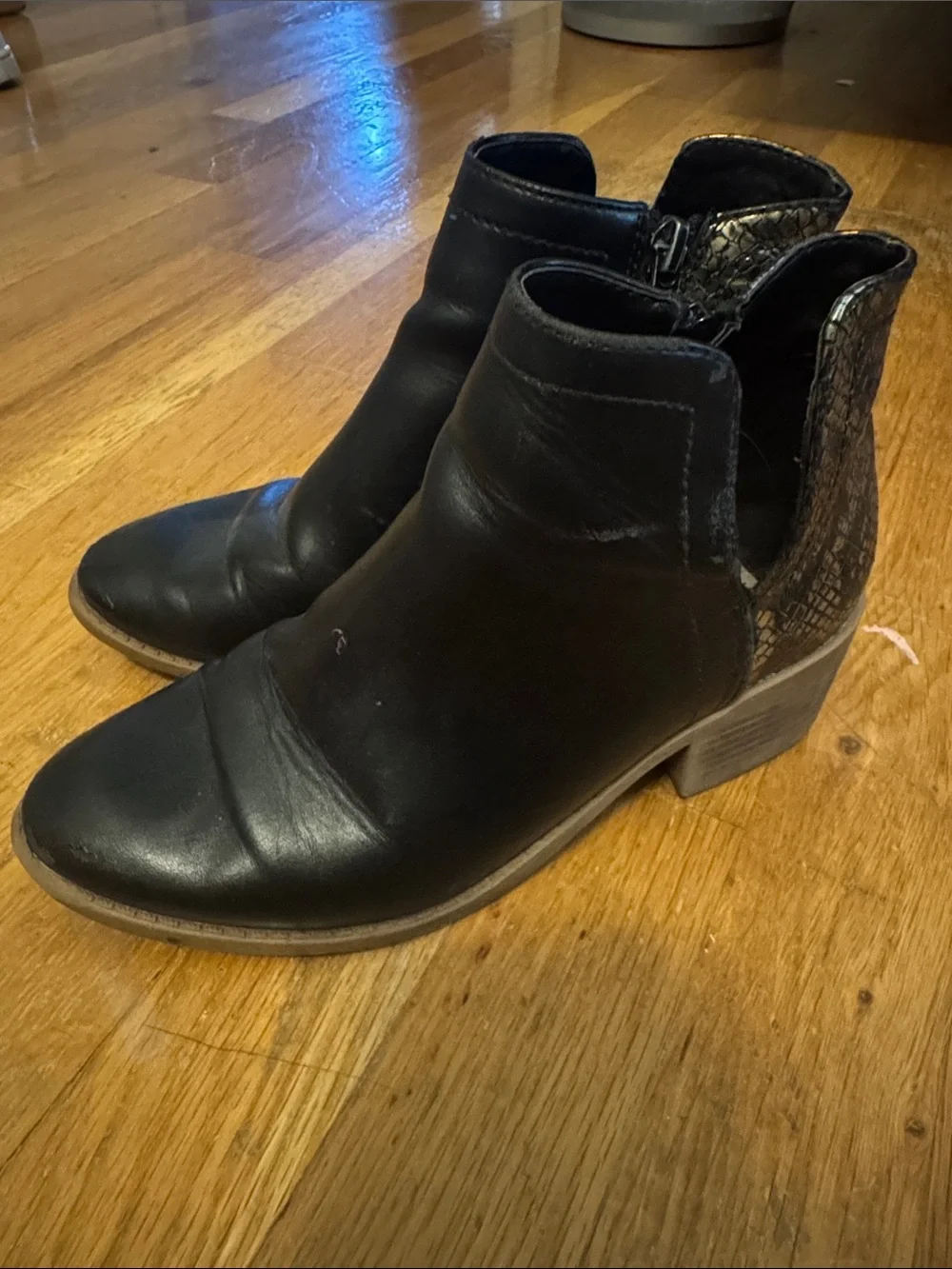 Steve Madden Black Leather Ankle Boots with Brown Snake-Print Heel